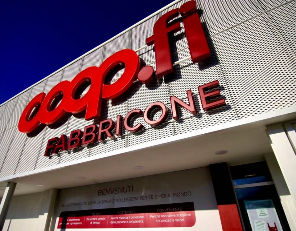 Coop.Fi-Fabbricone-Prato-insegna
