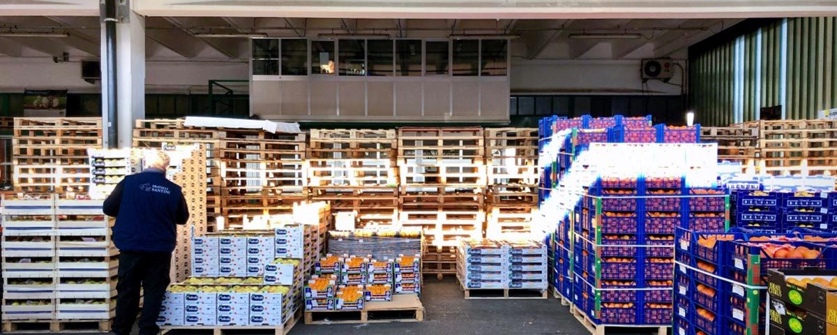 F.lli-Santini-revoca-concessione-banane.Mercato-Bergamo-copy-Fm