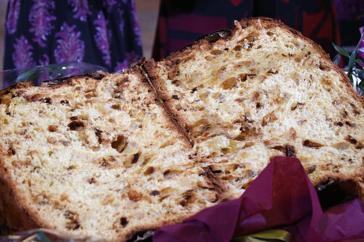 Panettone alla cipolla Rossa di Tropea Igp
