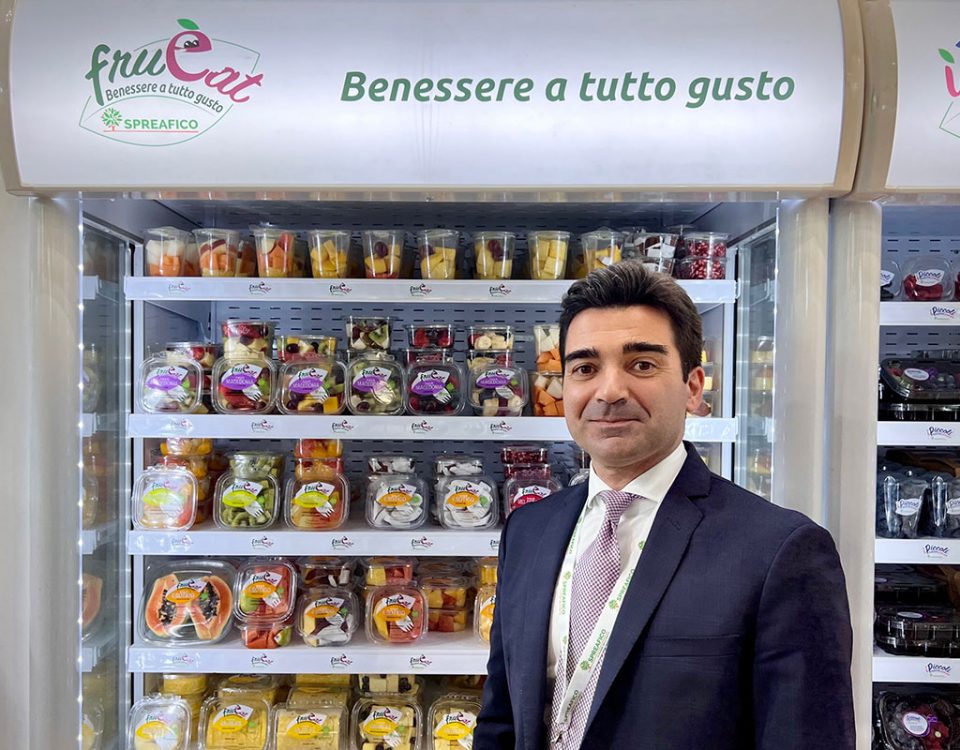 Spreafico_Veraldi_banana_FruEat_Macfrut_2023_copy_Fm