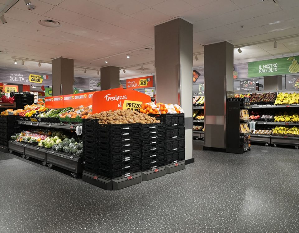 Aldi-Milano-viale-Monza-ortofrutta