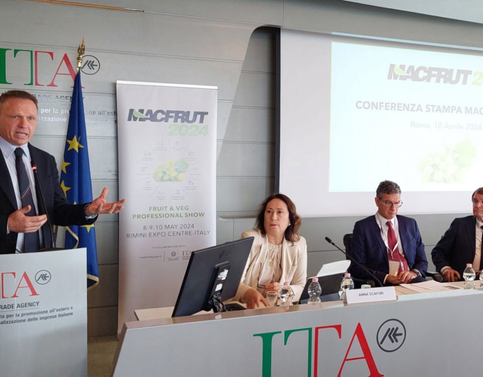 MacFrut Lollobrigida