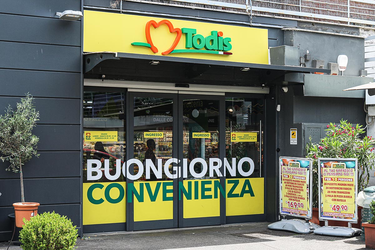 Todis_insegna
