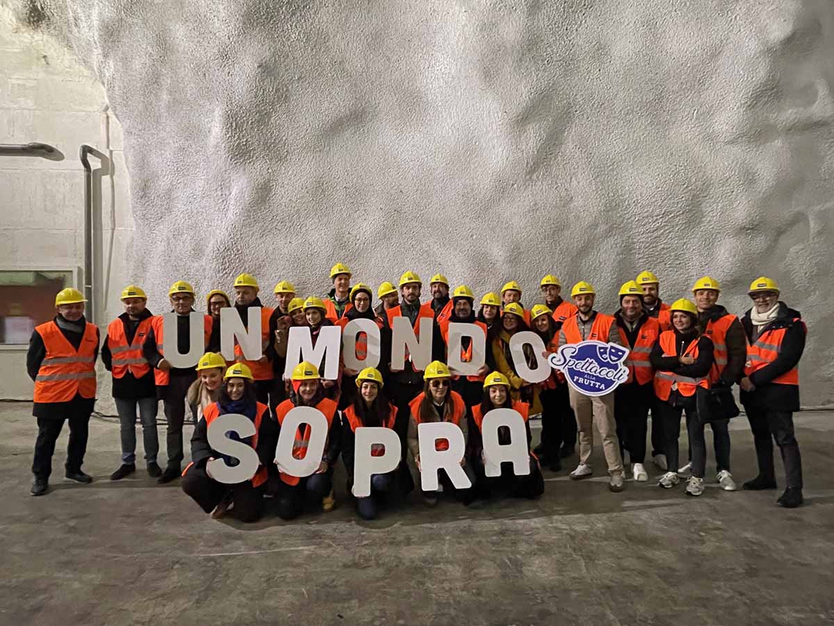 "Un mondo sopra" SAF Spettacoli alla Frutta