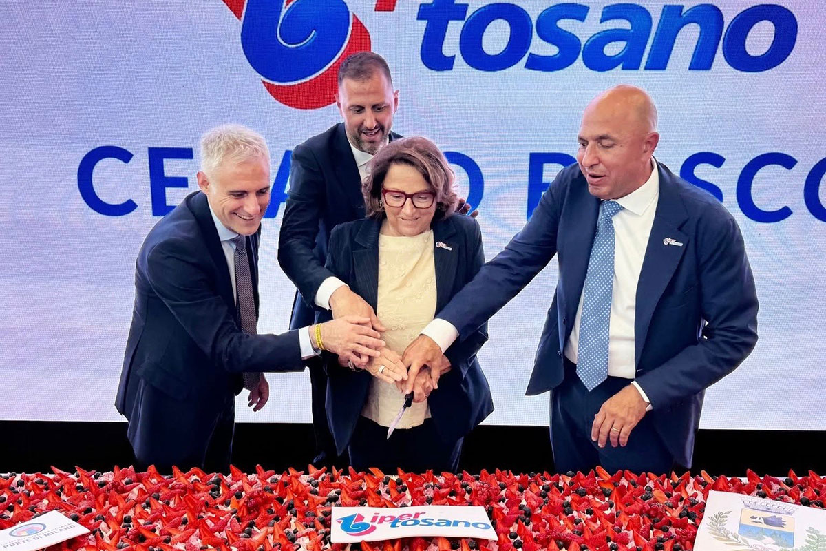 Tosano-Cesano-Boscone-taglo-torta-2026